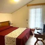 酒店 Du Soleil 2*