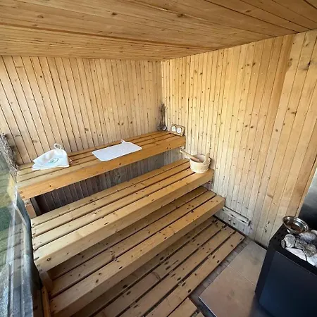 Du Soleil Hotel